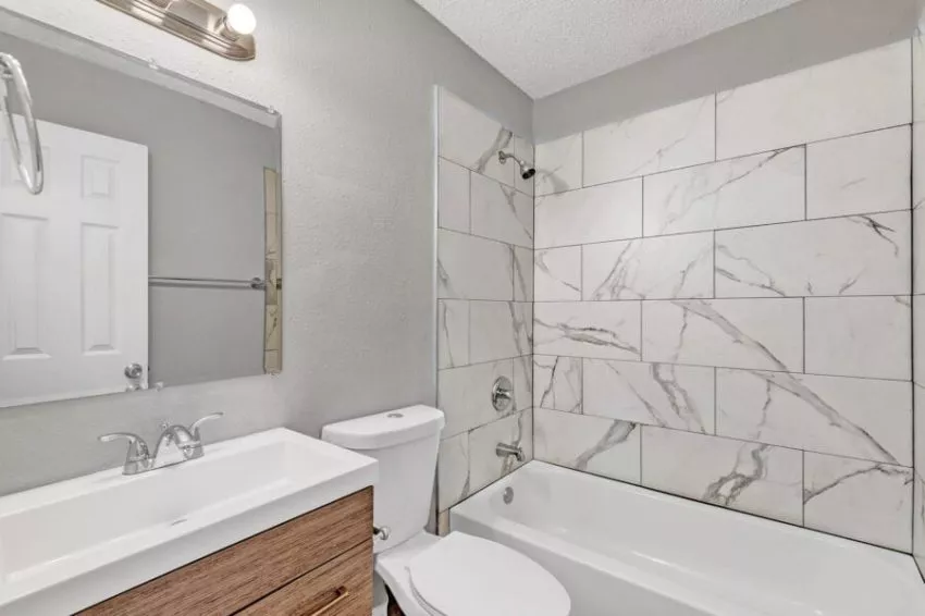 1602 Margaret Street-16