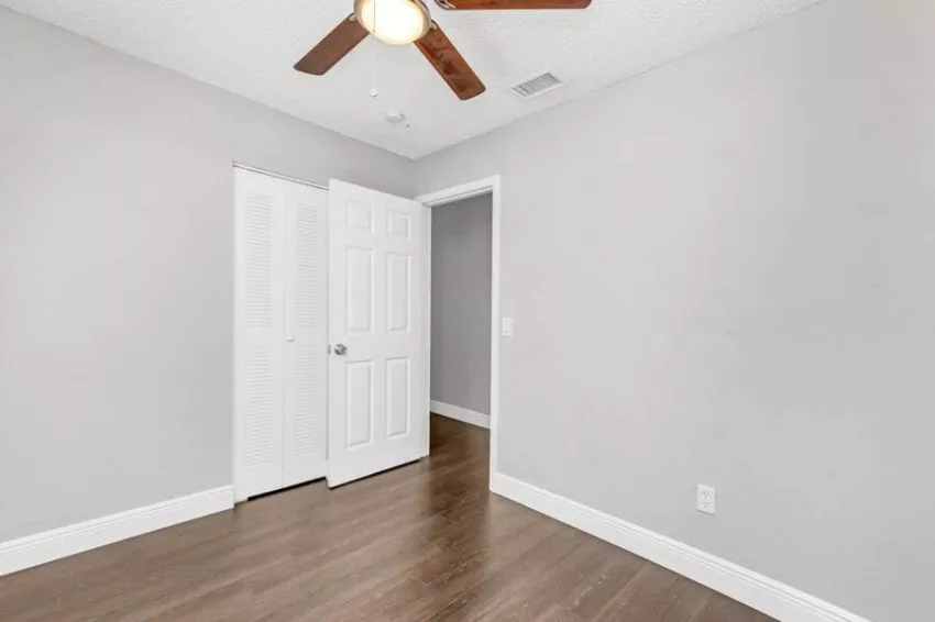 1602 Margaret Street-17