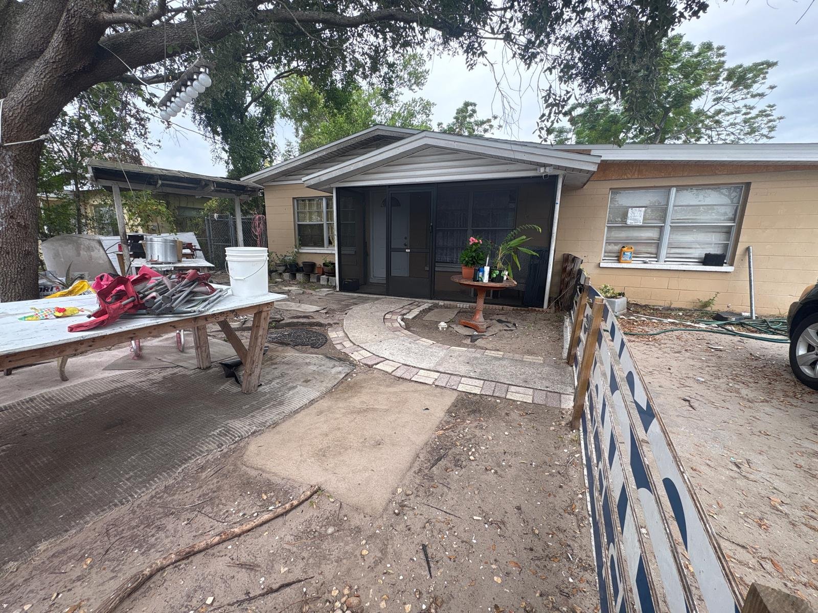 820f6dbe-65e8-4a3f-9f8c-165534d71f1d