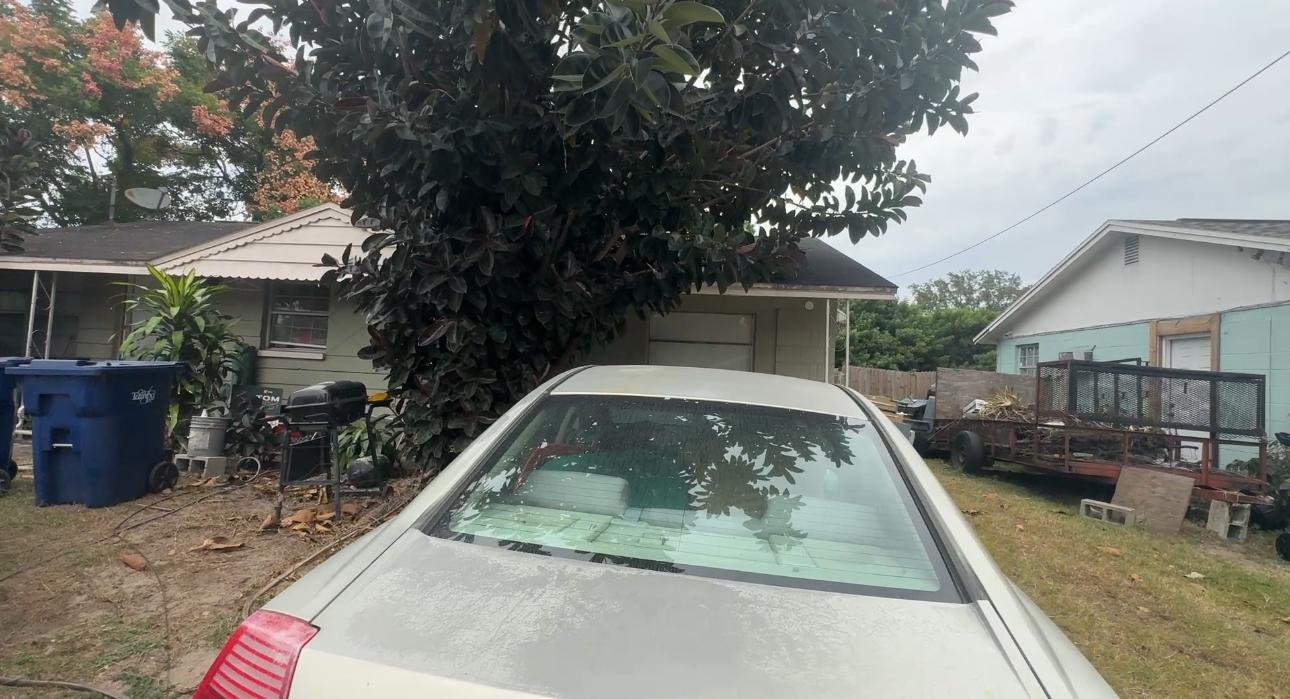 baa9f1c8-16e0-418e-a05a-4b6eed3b1842 (1)