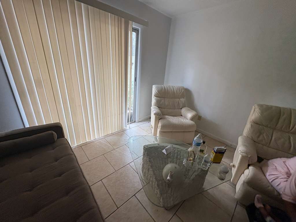 59333726-6f50-4ff2-b709-a99f367bb0e3