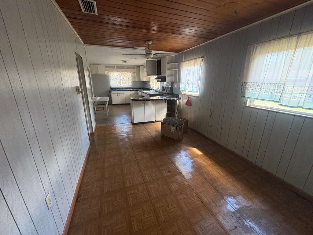 616fdea6-3845-493e-92a9-d346aaae4461