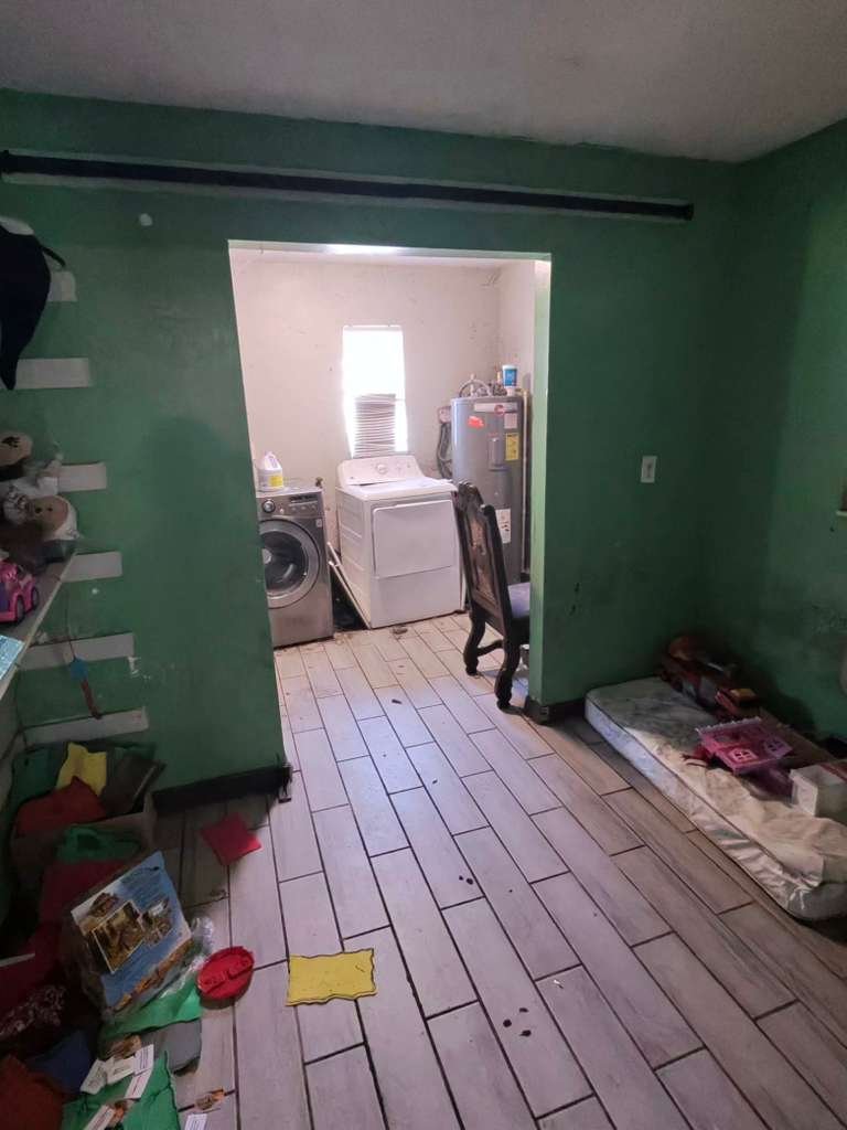 aee89239-23de-428f-8f11-6bd780927ffa