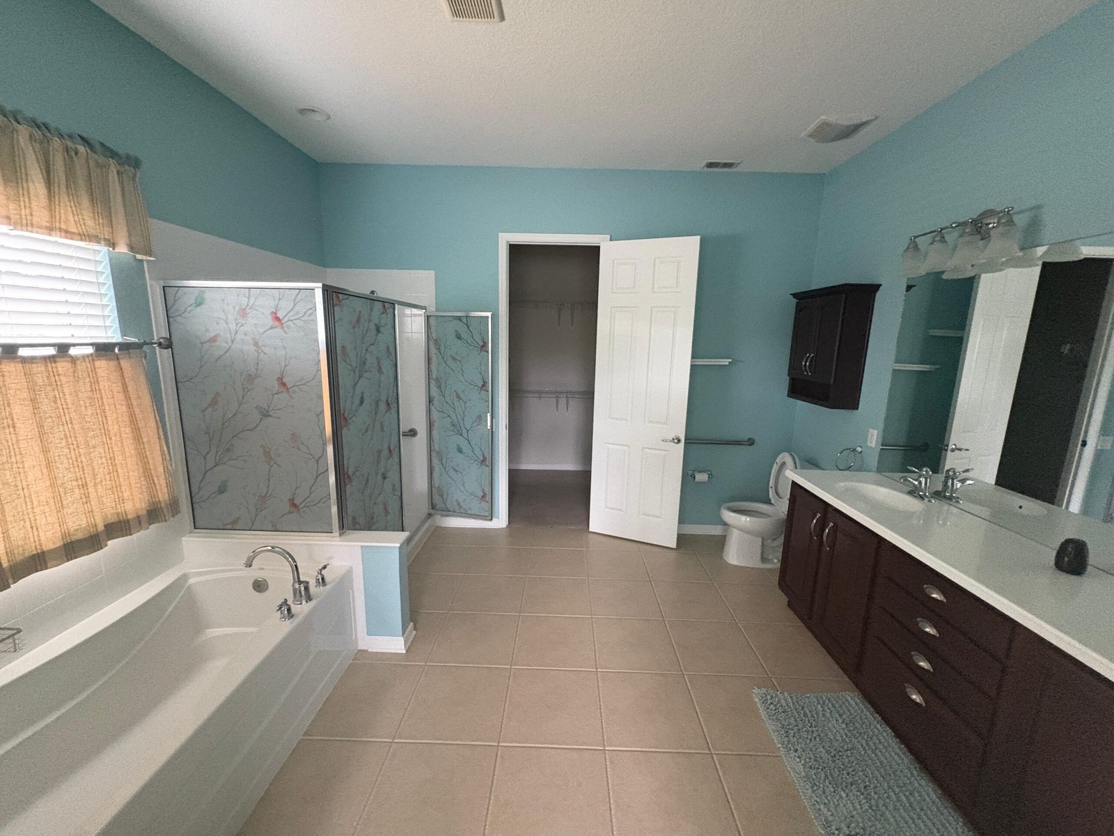 ba7f0b3b-1617-4c2d-a832-dd73ce98db63