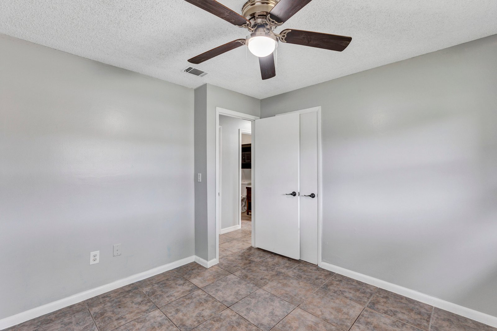 7900 Toledo St, Orlando, FL 022