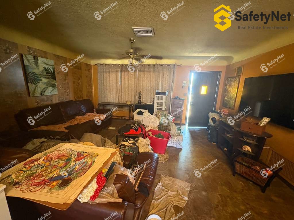 e2042d25-5067-4051-b6fd-bc9bde02c952