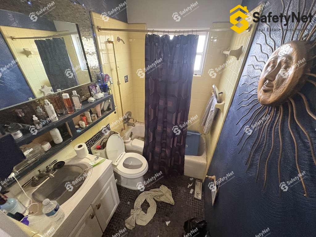 e25924f4-5a2d-4c53-b99d-55c65e334189