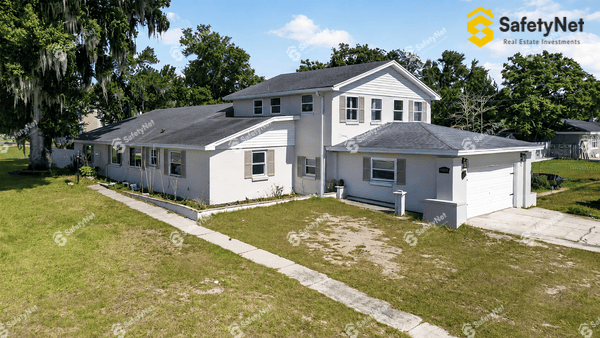 Lake Elbert Dr SE Winter Haven FL 33884